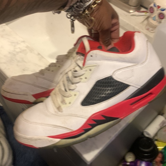 Jordan shoes - Picture 3 of 12